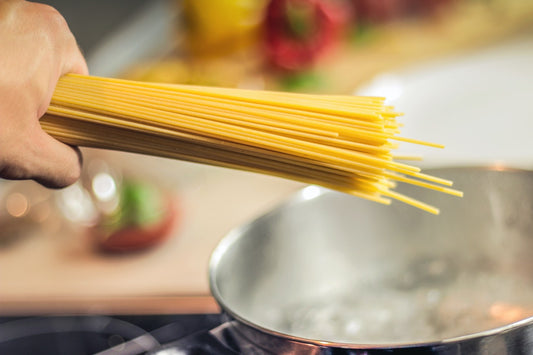Spaghettoni al vino rosso e pancetta